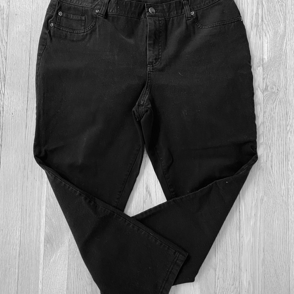 BLACK JEANS BY CHINO WITH POCKETS
